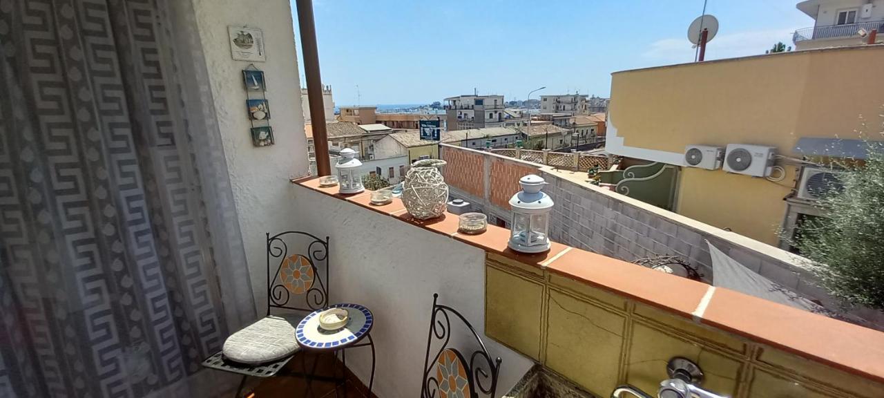Apartamento Sabrina'S House Giardini-Naxos Exterior foto